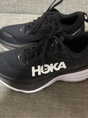 Hoka Bondi 8